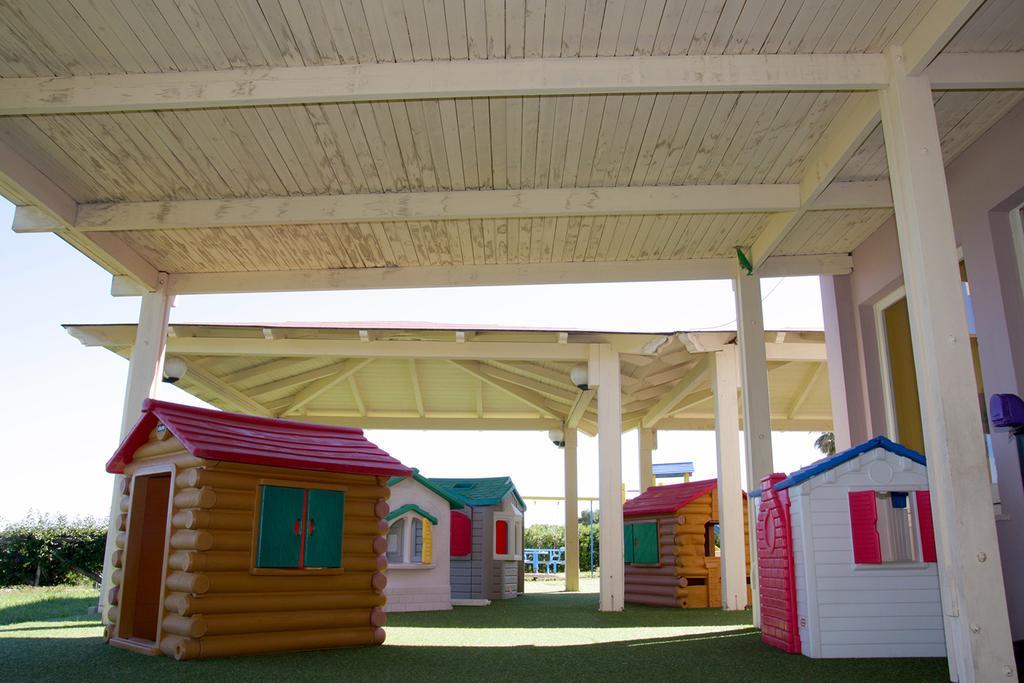 Th Costa Rei - Free Beach Resort Экстерьер фото